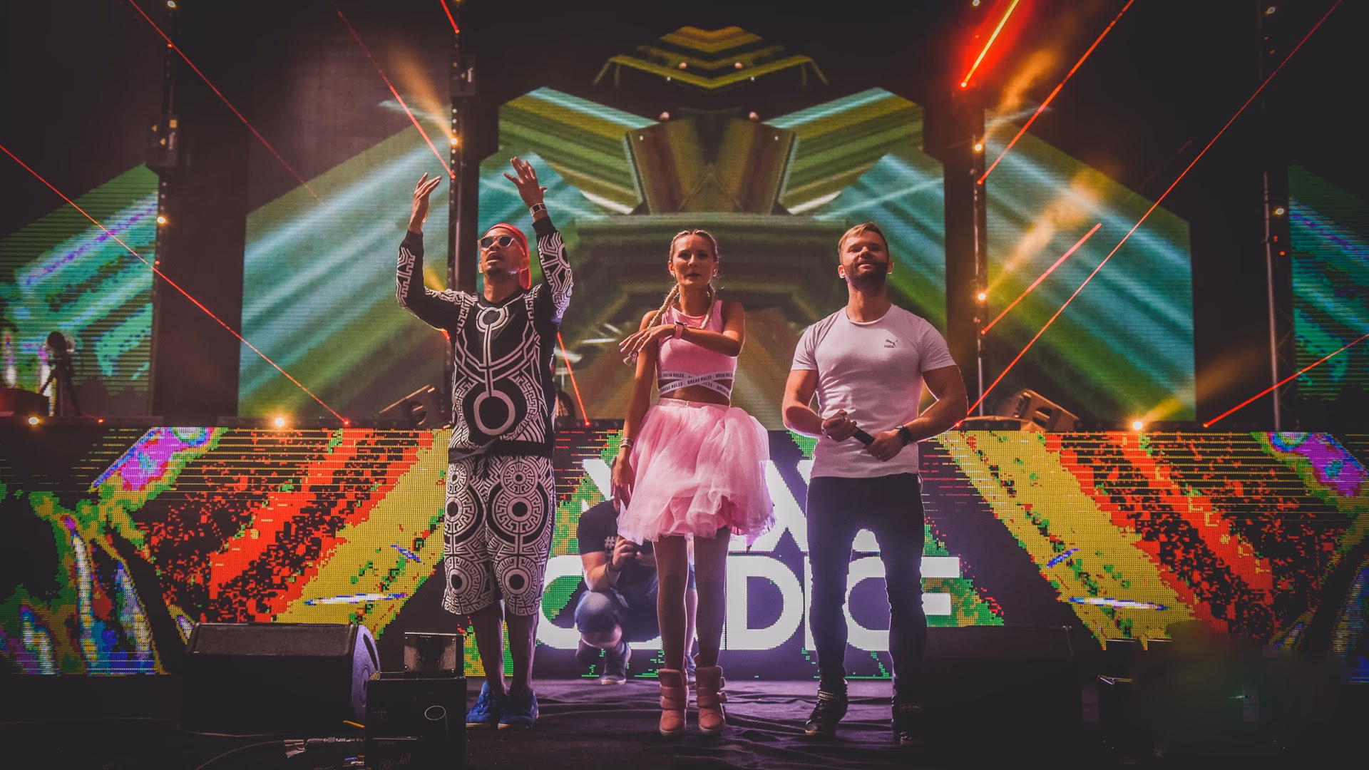 Živé vystúpenie NFIX & CANDICE 10